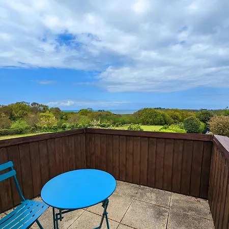 Rare Pearl With Garden Facing The Sea * Saint-Coulomb